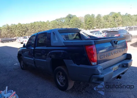 2002 Chevrolet Avalanche 1500 из США, поврежденный, VIN 3GNEC13T42G162499